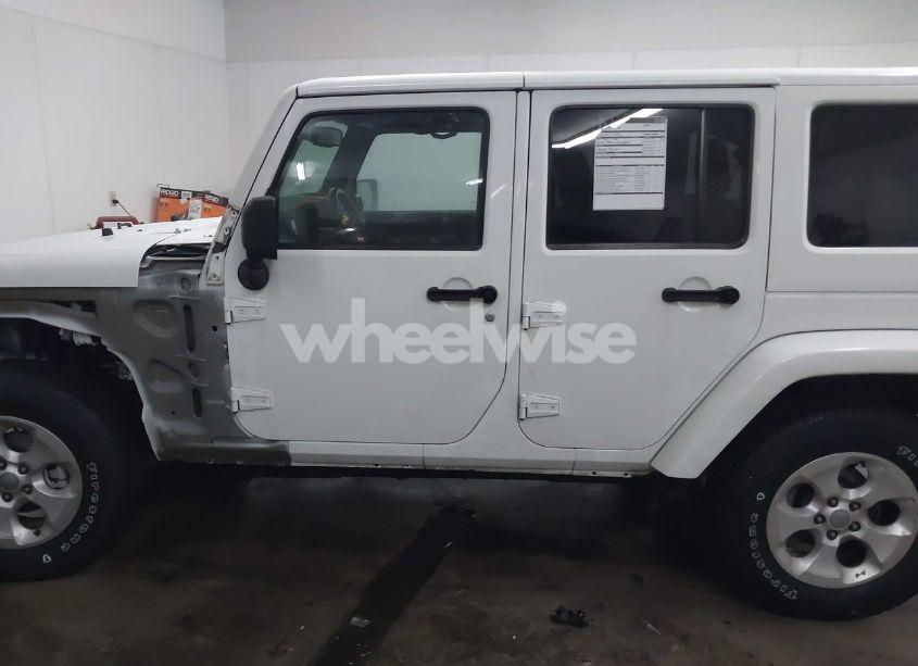 Photo 15 of 2013 Jeep Wrangler UNLIMITED SAHARA (VIN 1C4BJWEG1DL663029)