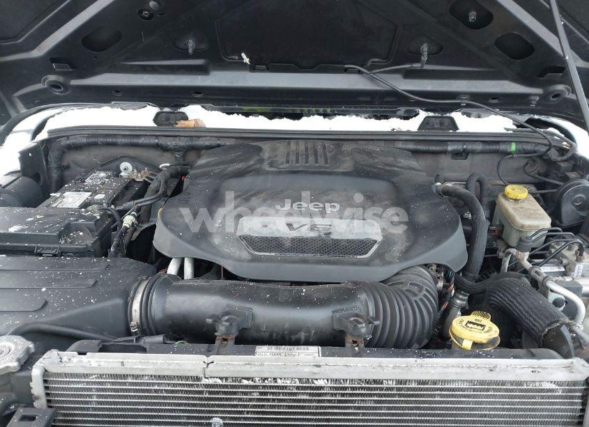 Photo 10 of 2014 Jeep Wrangler UNLIMITED SAHARA (VIN 1C4BJWEG1EL106820)