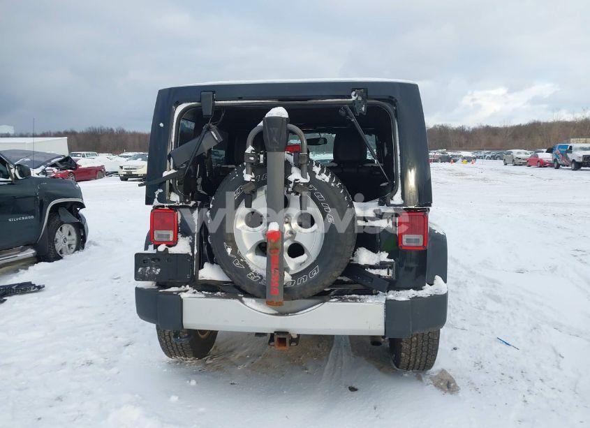 Photo 17 of 2014 Jeep Wrangler UNLIMITED SAHARA (VIN 1C4BJWEG1EL106820)