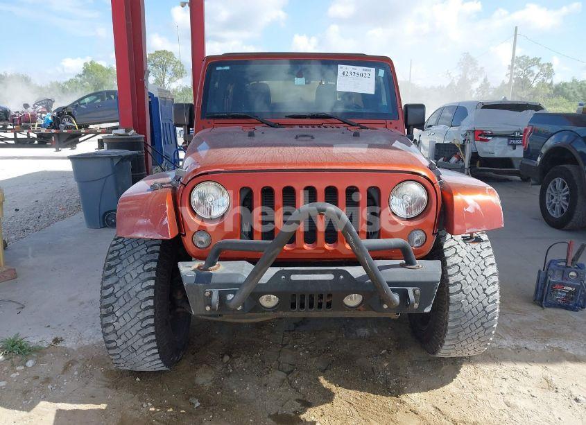 Photo 12 of 2014 Jeep Wrangler UNLIMITED SAHARA (VIN 1C4BJWEG1EL209431)