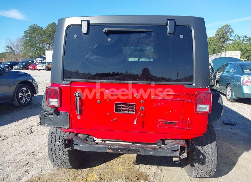 Photo 16 of 2015 Jeep Wrangler UNLIMITED SAHARA (VIN 1C4BJWEG1FL529902)