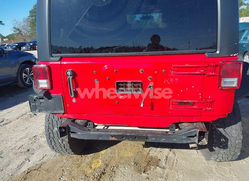 Photo 17 of 2015 Jeep Wrangler UNLIMITED SAHARA (VIN 1C4BJWEG1FL529902)