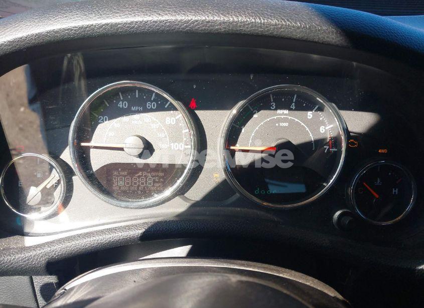 Photo 7 of 2015 Jeep Wrangler UNLIMITED SAHARA (VIN 1C4BJWEG1FL529902)