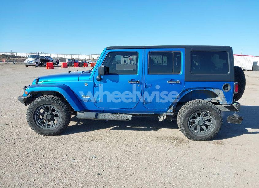 Photo 14 of 2015 Jeep Wrangler UNLIMITED SAHARA (VIN 1C4BJWEG1FL642653)