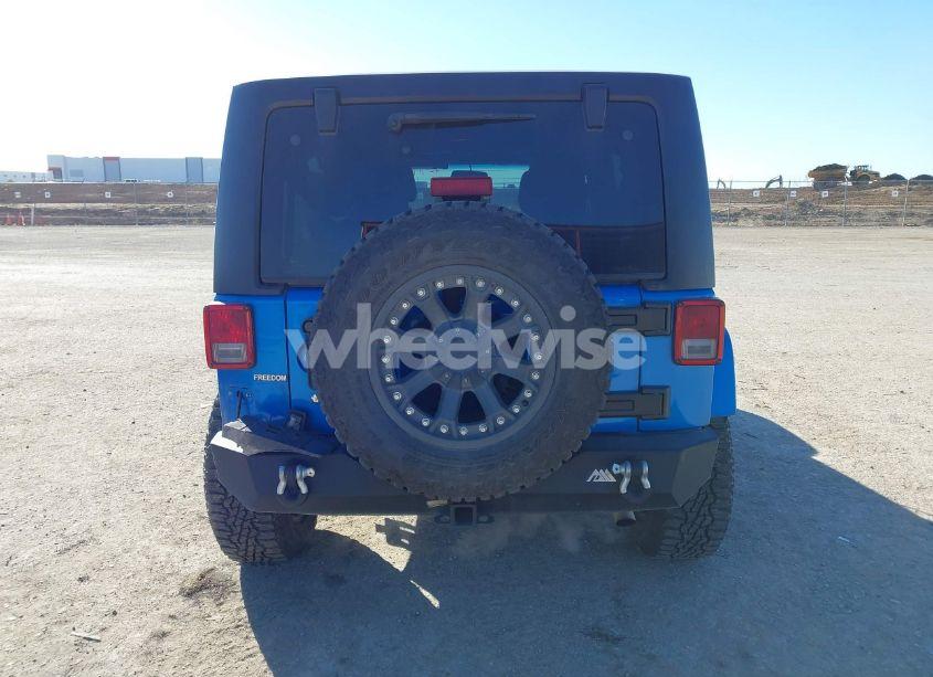 Photo 16 of 2015 Jeep Wrangler UNLIMITED SAHARA (VIN 1C4BJWEG1FL642653)
