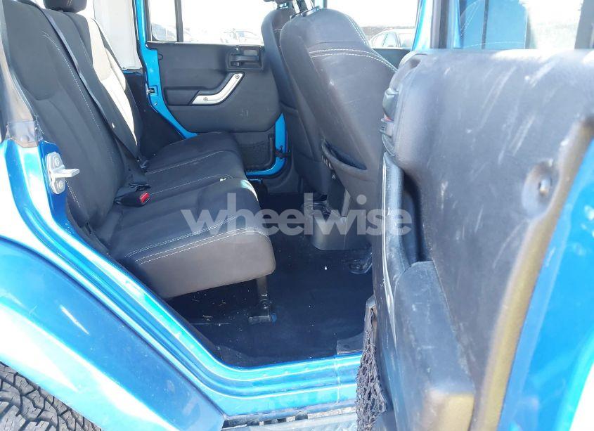 Photo 8 of 2015 Jeep Wrangler UNLIMITED SAHARA (VIN 1C4BJWEG1FL642653)