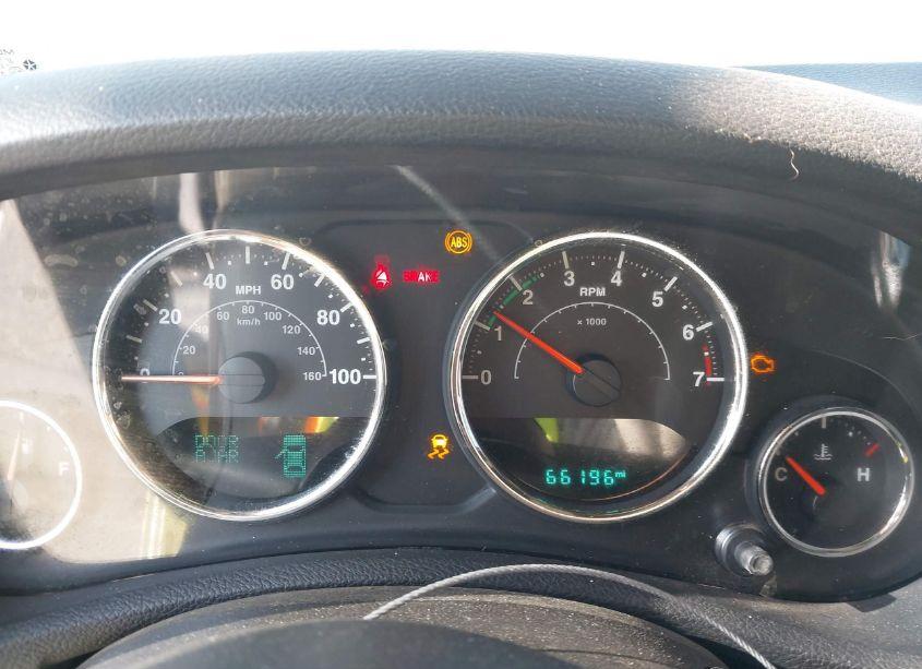 Photo 7 of 2015 Jeep Wrangler UNLIMITED SAHARA (VIN 1C4BJWEG1FL732370)