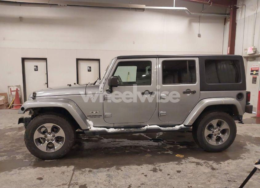 Photo 15 of 2016 Jeep Wrangler UNLIMITED SAHARA (VIN 1C4BJWEG1GL114581)