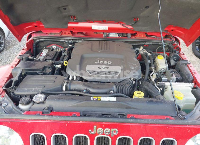 Photo 10 of 2016 Jeep Wrangler UNLIMITED SAHARA (VIN 1C4BJWEG1GL210436)