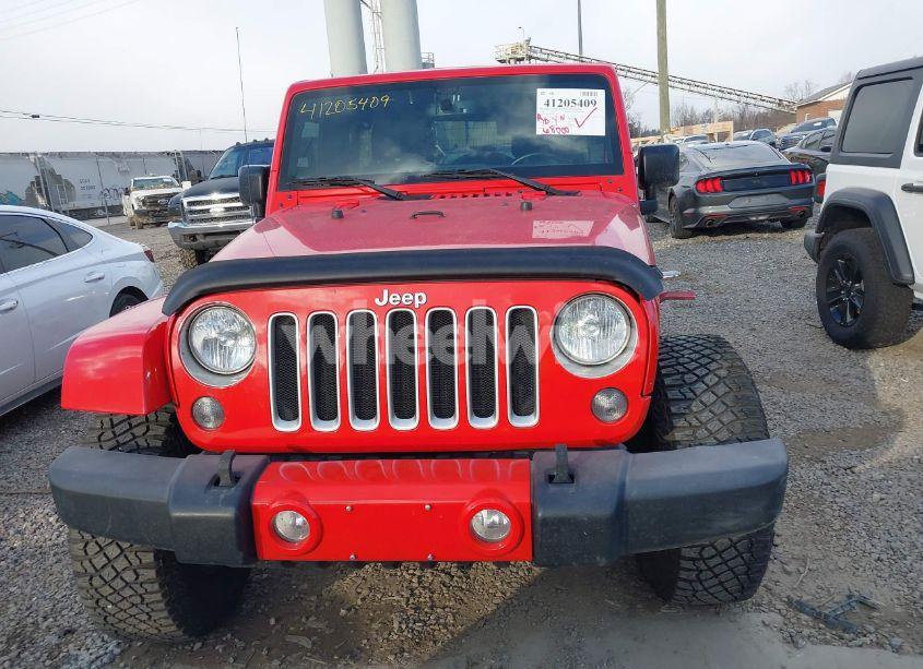 Photo 12 of 2016 Jeep Wrangler UNLIMITED SAHARA (VIN 1C4BJWEG1GL210436)