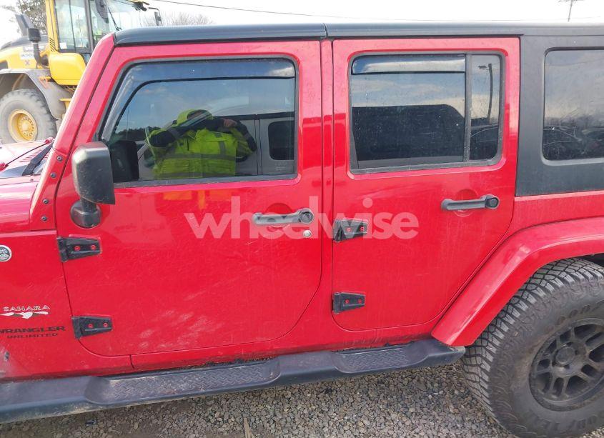 Photo 14 of 2016 Jeep Wrangler UNLIMITED SAHARA (VIN 1C4BJWEG1GL210436)