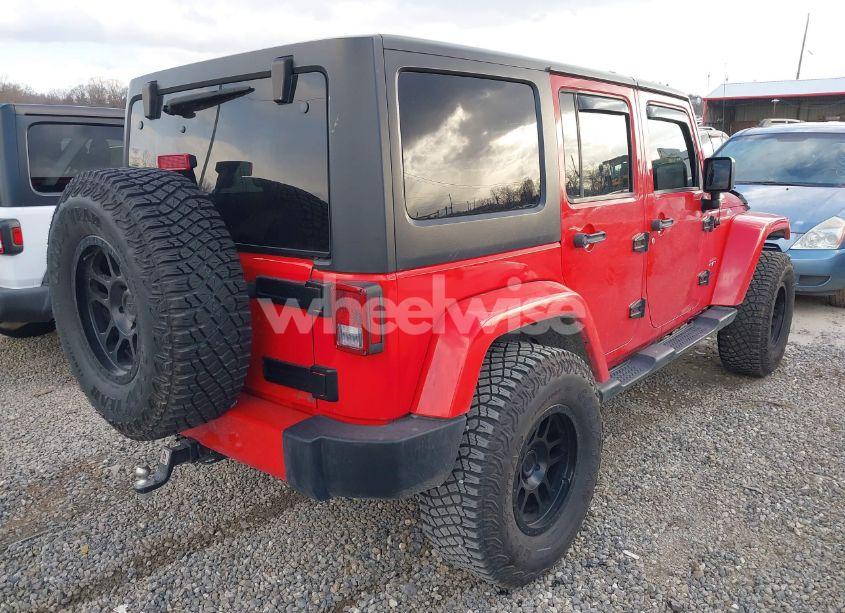 Photo 4 of 2016 Jeep Wrangler UNLIMITED SAHARA (VIN 1C4BJWEG1GL210436)