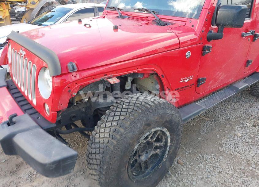 Photo 6 of 2016 Jeep Wrangler UNLIMITED SAHARA (VIN 1C4BJWEG1GL210436)