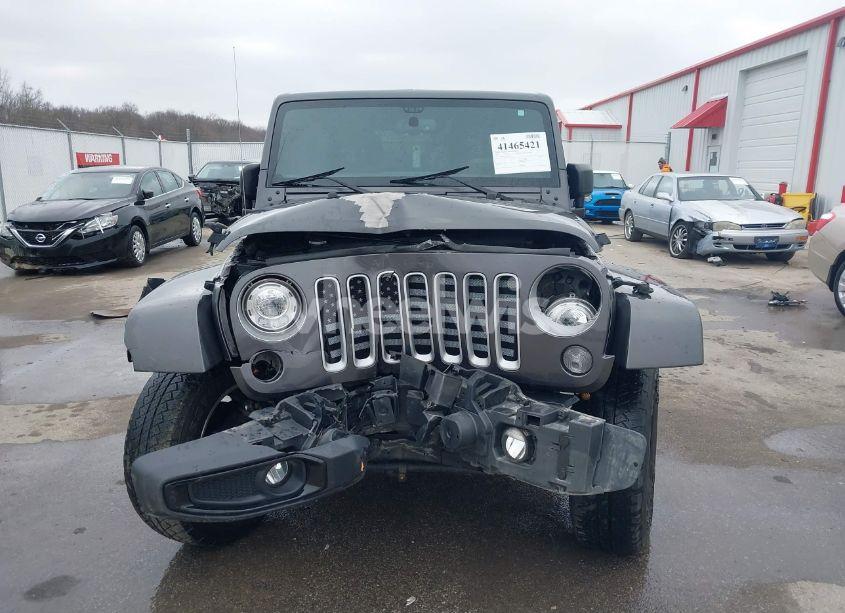 Photo 12 of 2017 Jeep Wrangler UNLIMITED SAHARA 4X4 (VIN 1C4BJWEG1HL601426)