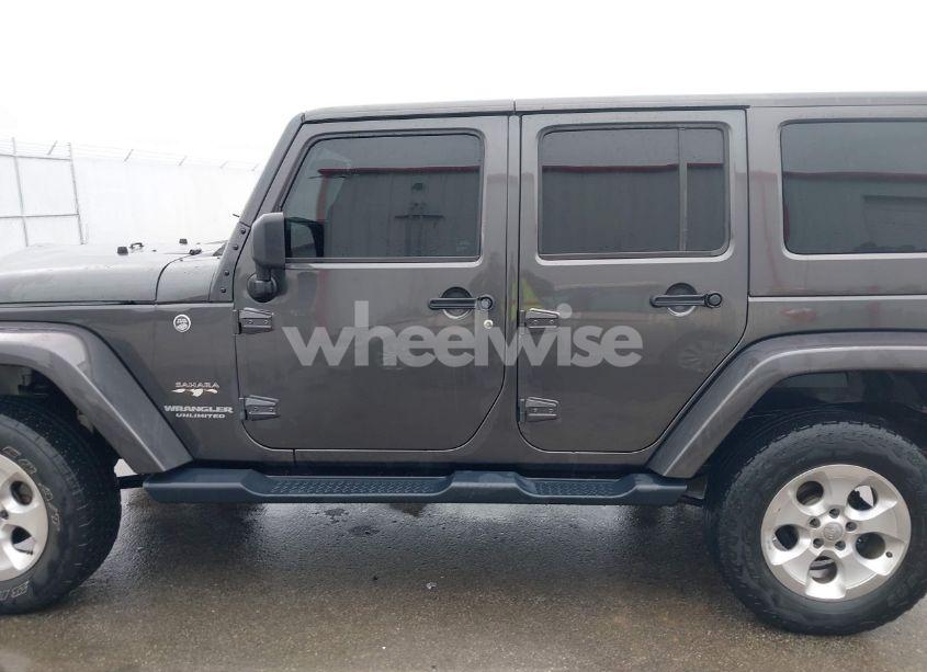Photo 14 of 2017 Jeep Wrangler UNLIMITED SAHARA 4X4 (VIN 1C4BJWEG1HL601426)