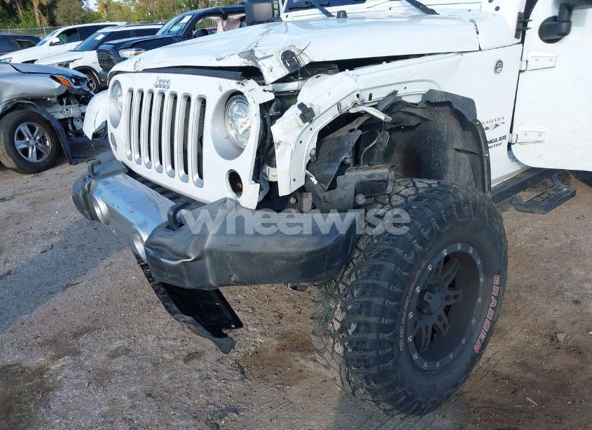 Photo 12 of 2017 Jeep Wrangler UNLIMITED SAHARA 4X4 (VIN 1C4BJWEG1HL715815)