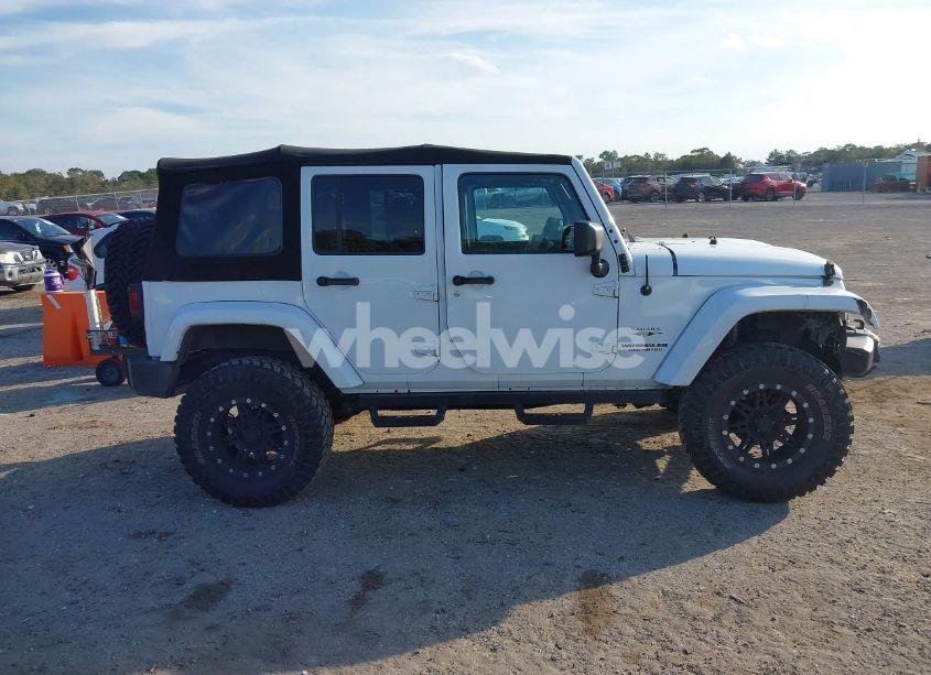 Photo 14 of 2017 Jeep Wrangler UNLIMITED SAHARA 4X4 (VIN 1C4BJWEG1HL715815)