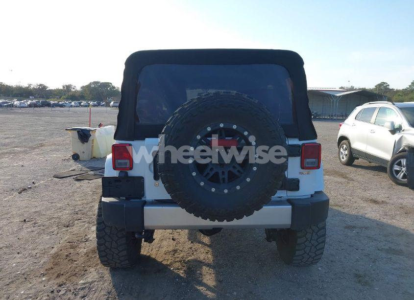 Photo 17 of 2017 Jeep Wrangler UNLIMITED SAHARA 4X4 (VIN 1C4BJWEG1HL715815)