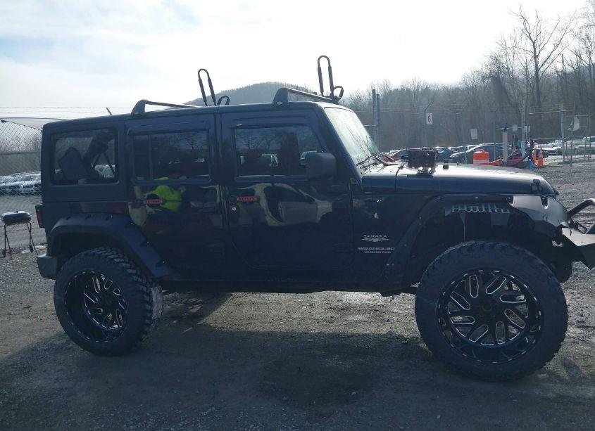 Photo 13 of 2012 Jeep Wrangler UNLIMITED SAHARA (VIN 1C4BJWEG2CL183497)