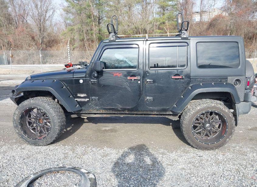 Photo 14 of 2012 Jeep Wrangler UNLIMITED SAHARA (VIN 1C4BJWEG2CL183497)