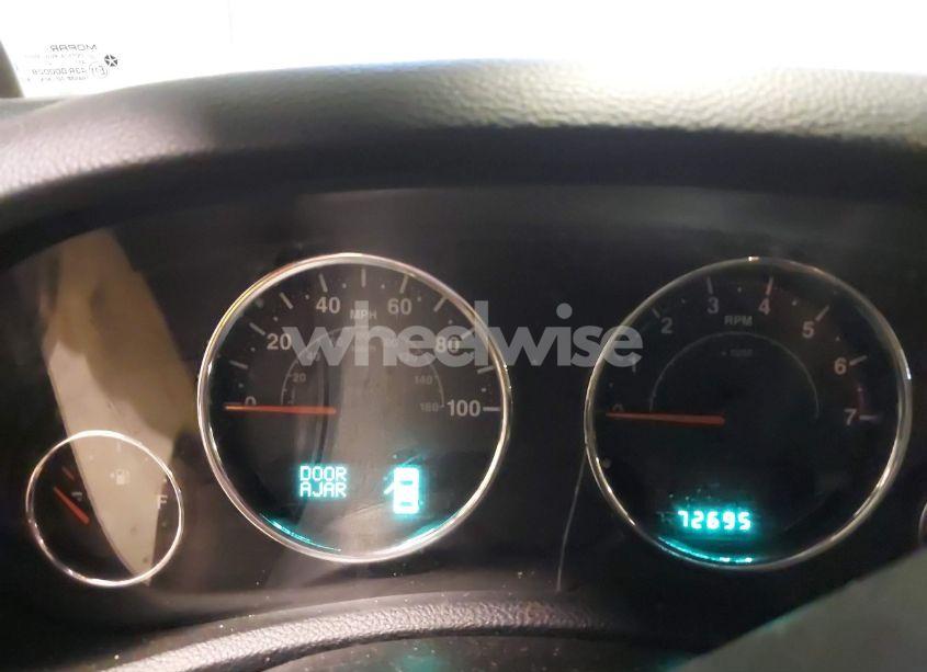 Photo 7 of 2014 Jeep Wrangler UNLIMITED SAHARA (VIN 1C4BJWEG2EL196964)