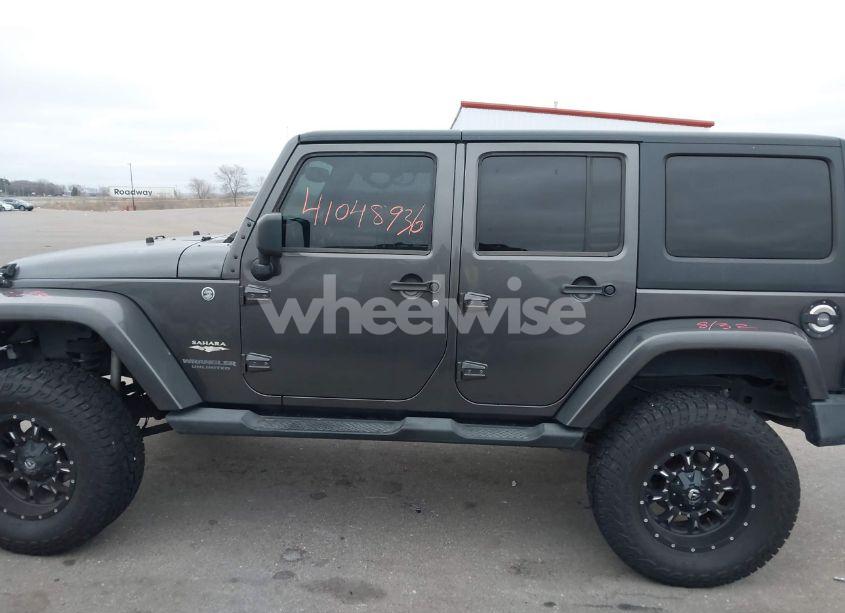 Photo 14 of 2014 Jeep Wrangler UNLIMITED SAHARA (VIN 1C4BJWEG2EL240624)