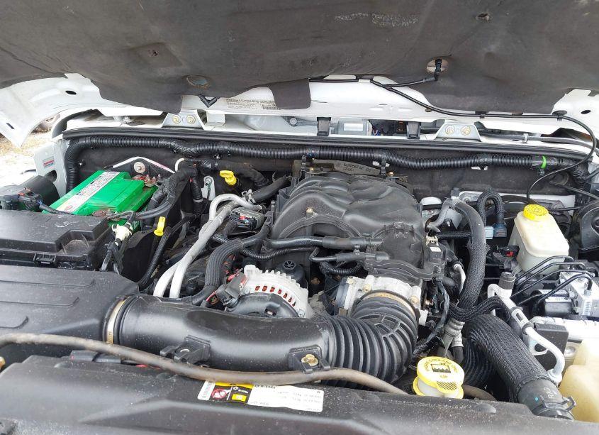 Photo 10 of 2014 Jeep Wrangler UNLIMITED ALTITUDE (VIN 1C4BJWEG2EL273736)