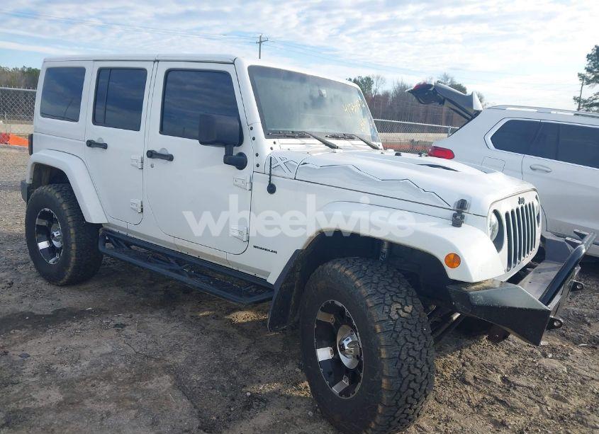 2015 Jeep Wrangler UNLIMITED WRANGLER X (VIN 1C4BJWEG2FL607863) main photo