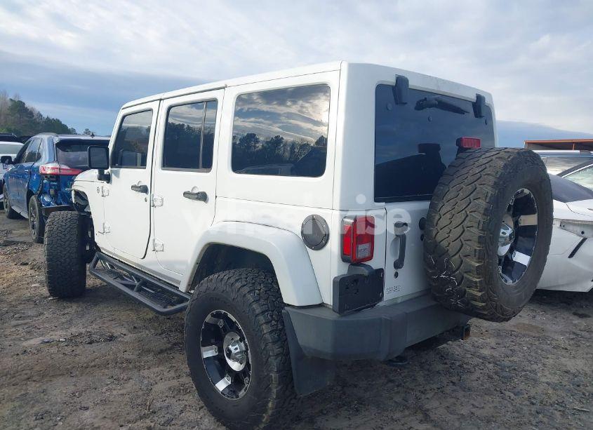Photo 3 of 2015 Jeep Wrangler UNLIMITED WRANGLER X (VIN 1C4BJWEG2FL607863)