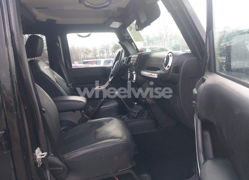 Photo 5 of 2015 Jeep Wrangler UNLIMITED WRANGLER X (VIN 1C4BJWEG2FL653130)