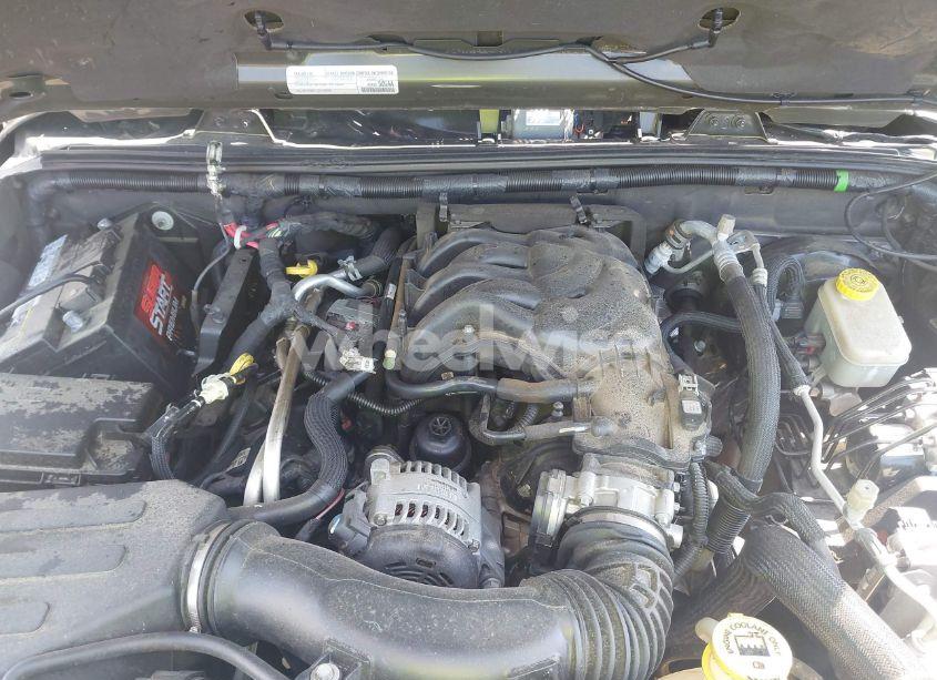 Photo 10 of 2016 Jeep Wrangler UNLIMITED SAHARA (VIN 1C4BJWEG2GL161375)