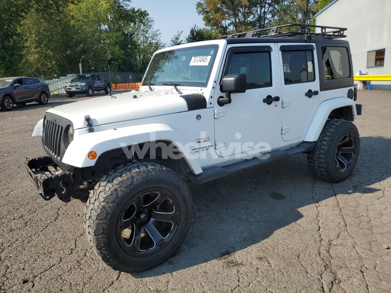 2016 JEEP WRANGLER UNLIMITED SAHARA (VIN 1C4BJWEG2GL220117) main photo