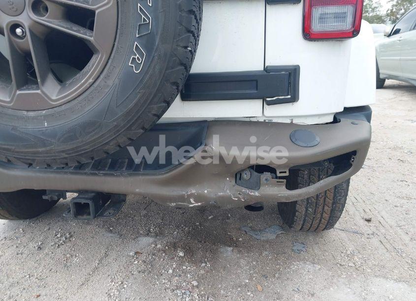 Photo 6 of 2016 Jeep Wrangler UNLIMITED 75TH ANNIVERSARY (VIN 1C4BJWEG2GL243963)