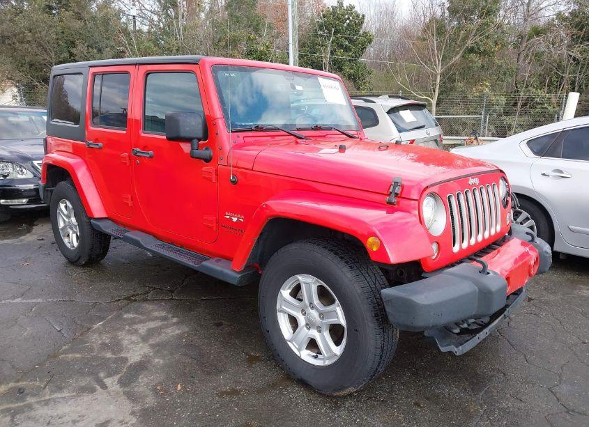 2018 Jeep Wrangler JK UNLIMITED SAHARA 4X4 (VIN 1C4BJWEG2JL936605) main photo