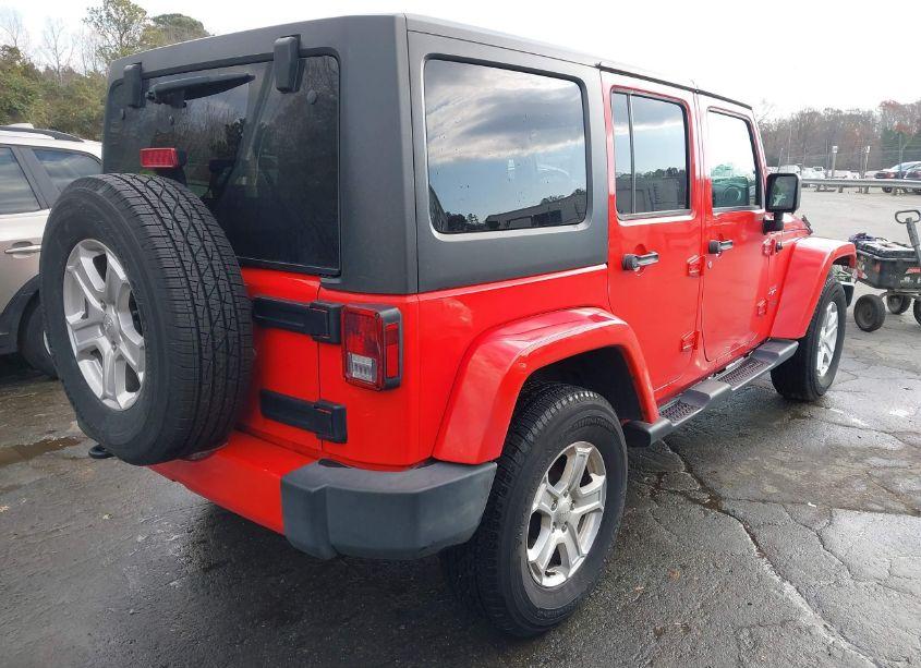 Photo 4 of 2018 Jeep Wrangler JK UNLIMITED SAHARA 4X4 (VIN 1C4BJWEG2JL936605)