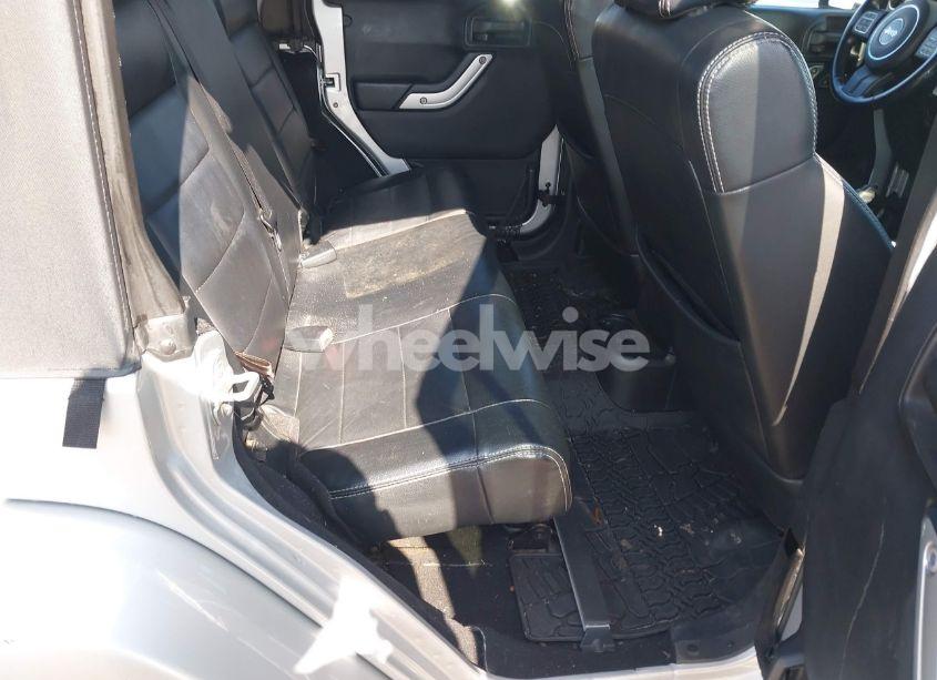 Photo 8 of 2012 Jeep Wrangler UNLIMITED SAHARA (VIN 1C4BJWEG3CL269238)