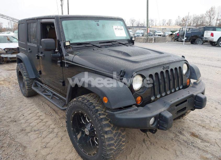 2013 Jeep Wrangler UNLIMITED MOAB (VIN 1C4BJWEG3DL612549) main photo
