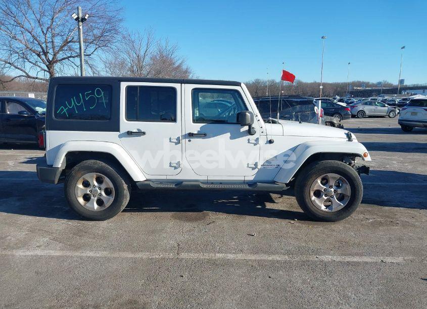 Photo 14 of 2013 Jeep Wrangler UNLIMITED SAHARA (VIN 1C4BJWEG3DL658530)