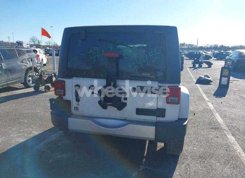 Photo 17 of 2013 Jeep Wrangler UNLIMITED SAHARA (VIN 1C4BJWEG3DL658530)