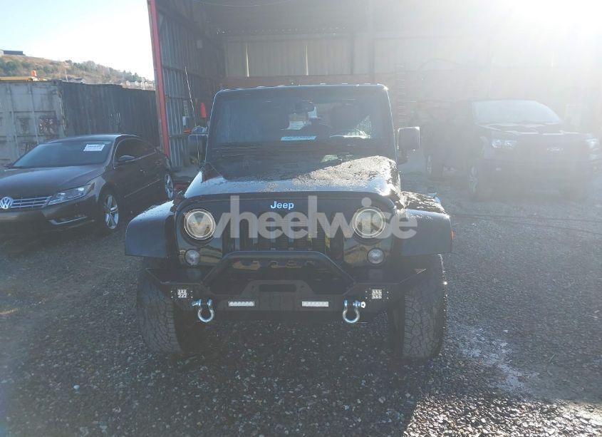 Photo 12 of 2014 Jeep Wrangler UNLIMITED SAHARA (VIN 1C4BJWEG3EL124350)