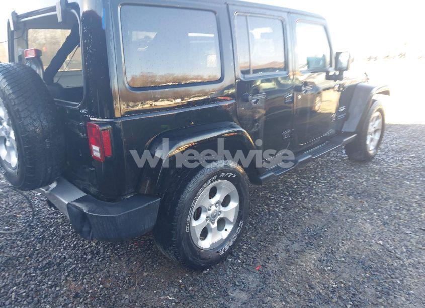 Photo 4 of 2014 Jeep Wrangler UNLIMITED SAHARA (VIN 1C4BJWEG3EL124350)