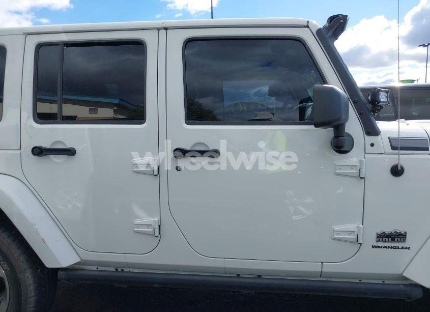 Photo 14 of 2014 Jeep Wrangler UNLIMITED POLAR EDITION (VIN 1C4BJWEG3EL182863)