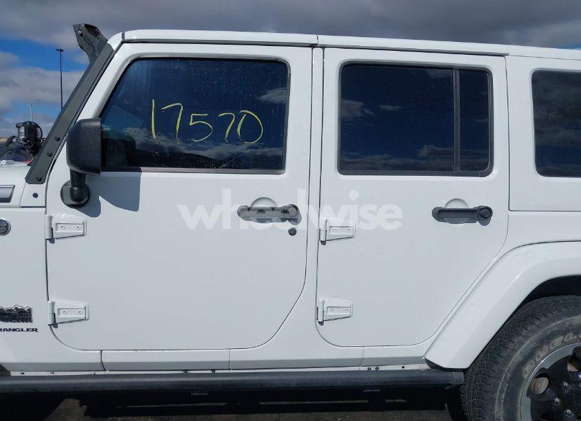 Photo 15 of 2014 Jeep Wrangler UNLIMITED POLAR EDITION (VIN 1C4BJWEG3EL182863)