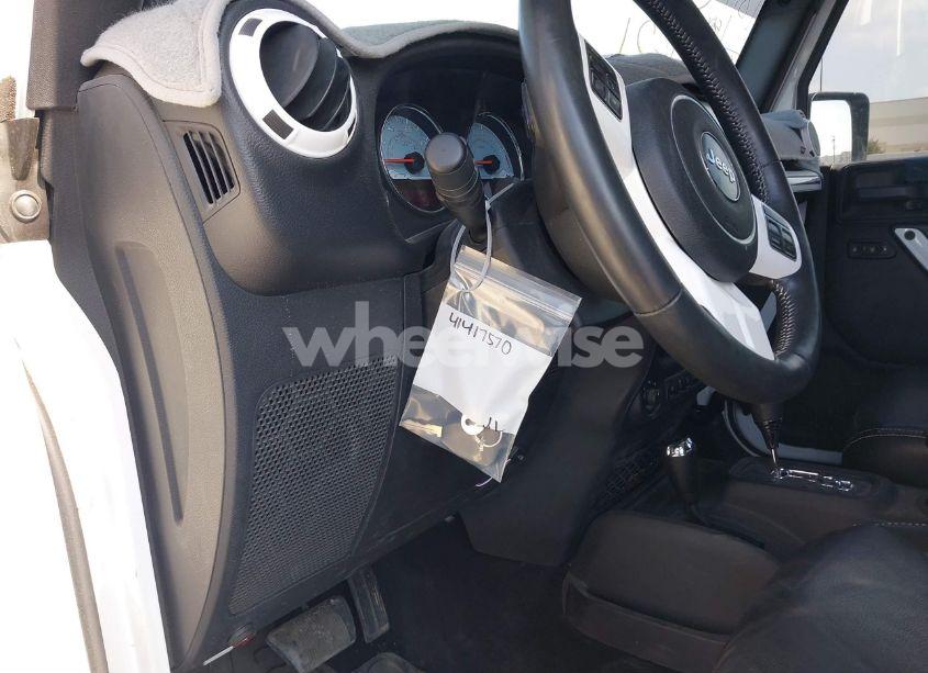 Photo 18 of 2014 Jeep Wrangler UNLIMITED POLAR EDITION (VIN 1C4BJWEG3EL182863)
