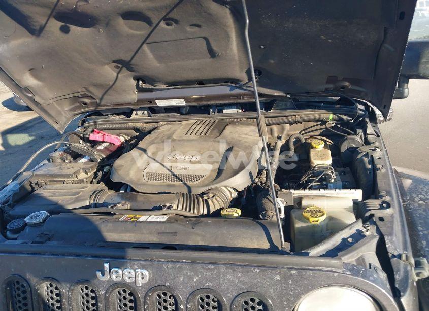 Photo 10 of 2014 Jeep Wrangler UNLIMITED SAHARA (VIN 1C4BJWEG3EL233858)