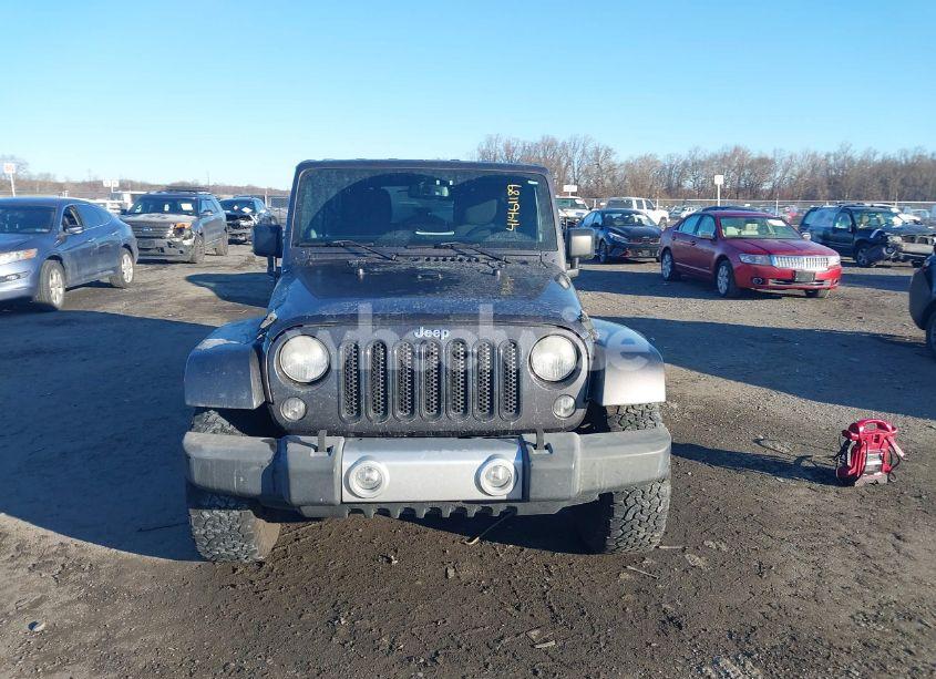 Photo 12 of 2014 Jeep Wrangler UNLIMITED SAHARA (VIN 1C4BJWEG3EL233858)