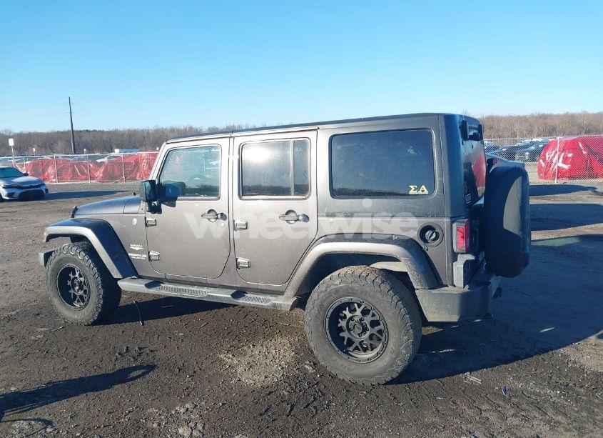 Photo 14 of 2014 Jeep Wrangler UNLIMITED SAHARA (VIN 1C4BJWEG3EL233858)
