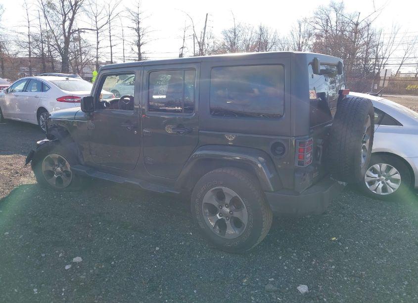 Photo 3 of 2016 Jeep Wrangler UNLIMITED SAHARA (VIN 1C4BJWEG3GL161546)