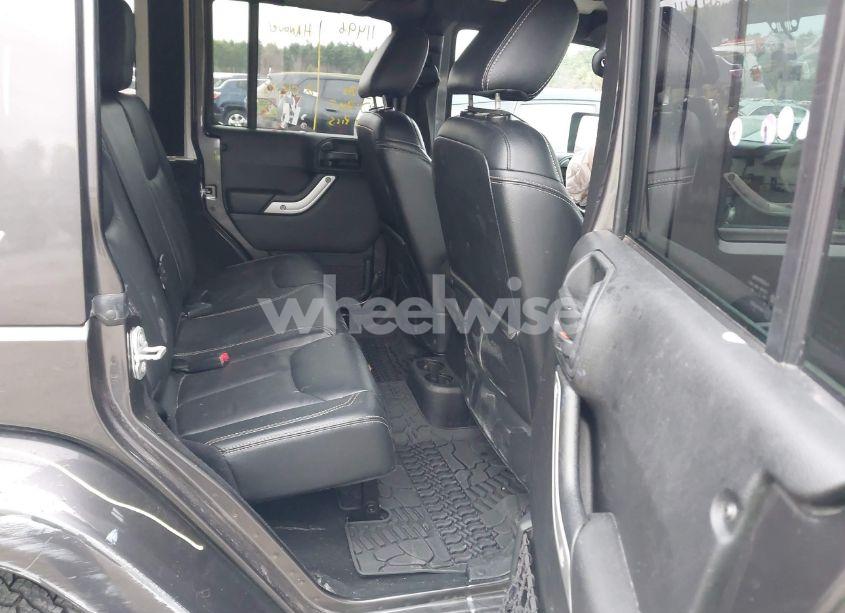 Photo 8 of 2016 Jeep Wrangler UNLIMITED SAHARA (VIN 1C4BJWEG3GL261422)