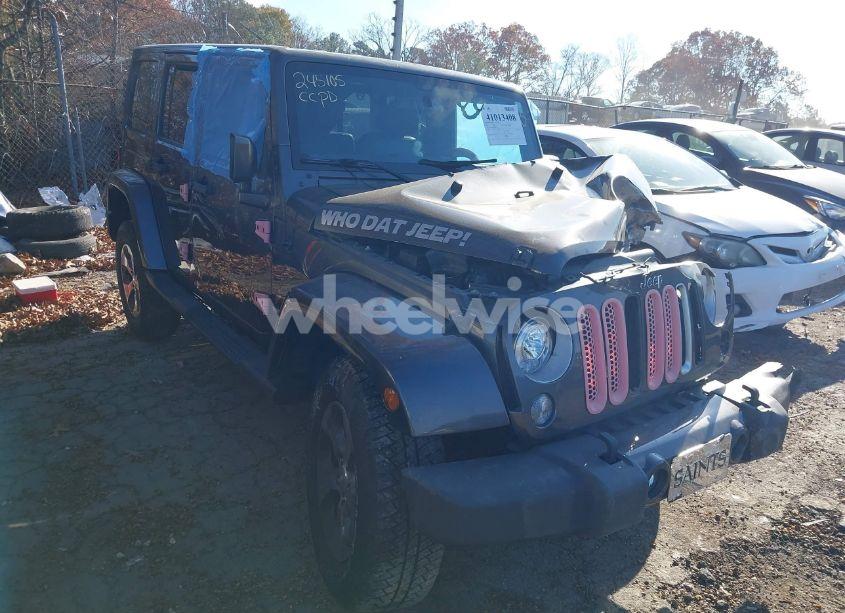 2017 Jeep Wrangler UNLIMITED SAHARA 4X4 (VIN 1C4BJWEG3HL567733) main photo